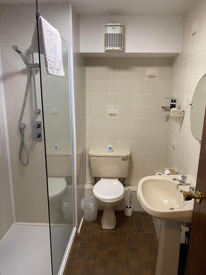 North Cornelly Green Acre Motel מראה חיצוני תמונה